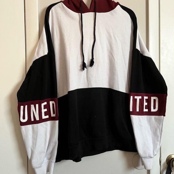 Rue21 Black and White Hoodie with Red Accents - Picture 1 of 4